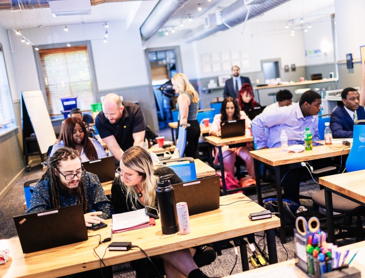 ITWorks Students In The Classroom